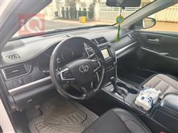 تۆیۆتا کامری